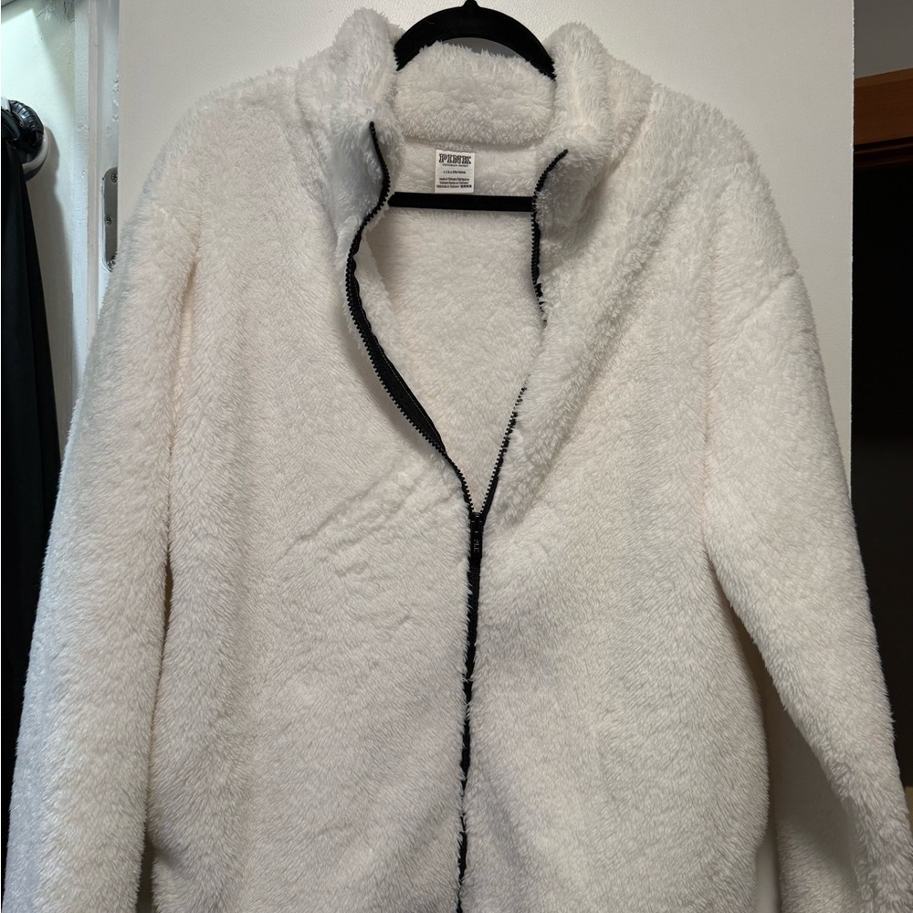 PINK Victoria's Secret White Sherpa Teddy Jacket with Black Trim